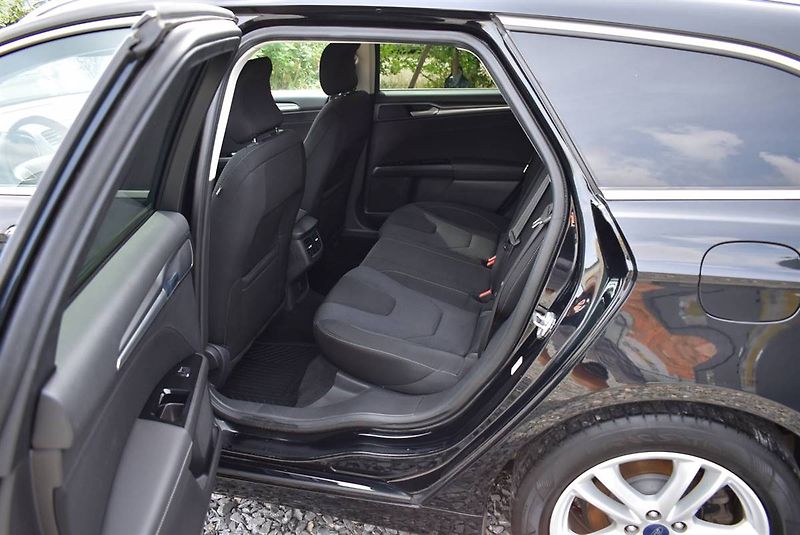 Ford Mondeo 2,0 TDCI TITANIUM,1M,TOP,AKCE - fotka 15 z 18