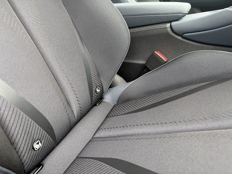 Cupra Terramar (2026) 2.0TSI 150kW 4WD R20 NT ZÁR 5L - fotka 27 z 37