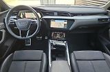 Audi Q8 e-tron 55 Q S-Line 360k Pano Tažné - náhled 20