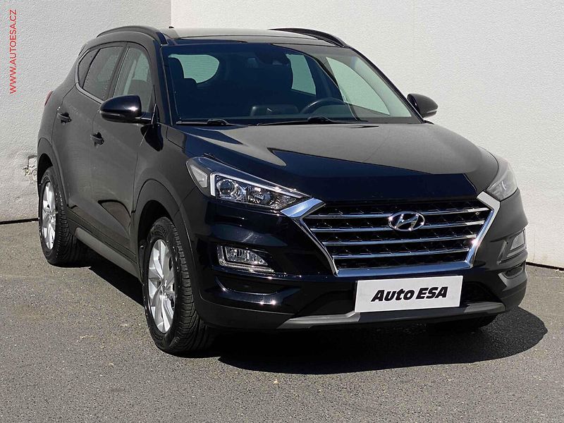 Hyundai Tucson (2019) 1.6 CRDi, AT, panor, navi - fotografie inzerátu