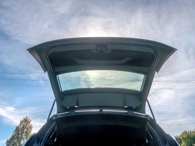 BMW i3 (2019) i3S 120Ah 135KW ČR SoH - fotka 41 z 47