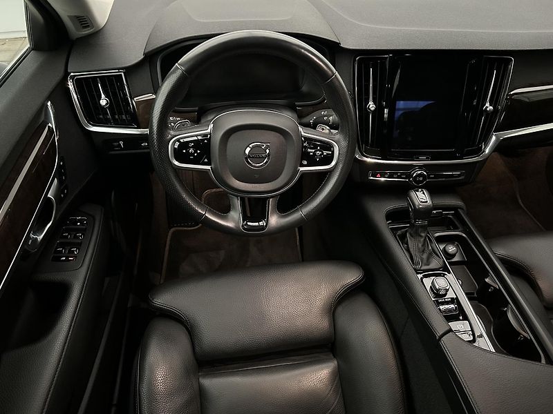 Volvo S90 2.0 T6 4x4 Inscription - fotka 18 z 30
