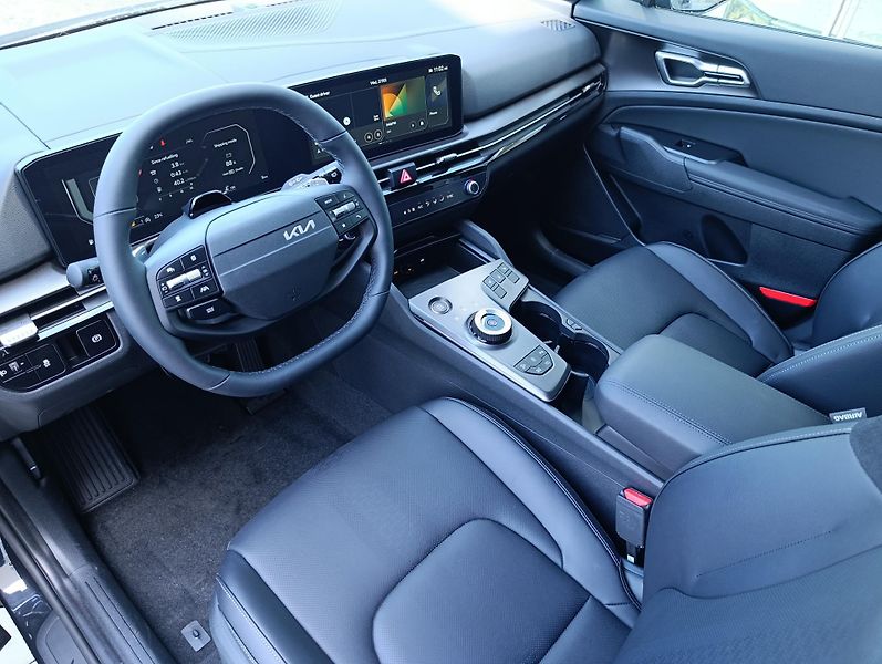 Kia Sportage (2026) NQ5 1,6 T-GDi 4x2 7DCT B. ED. - fotka 4 z 6