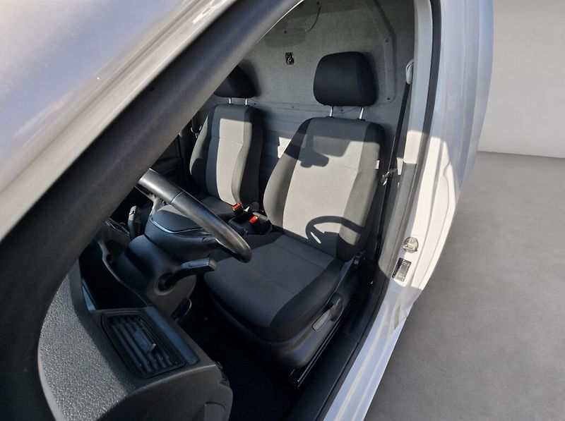 Volkswagen Caddy (2021) 1.4 TGi Basis CNG - fotka 10 z 19