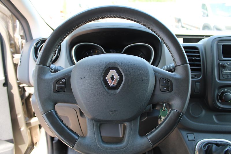 Renault Trafic 1.6DCI L2H1 9.míst+klima 85kw - fotka 12 z 18