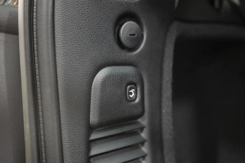 Dodge Durango GT 3.6i V6 216 kW LPG 7 míst - fotka 23 z 33