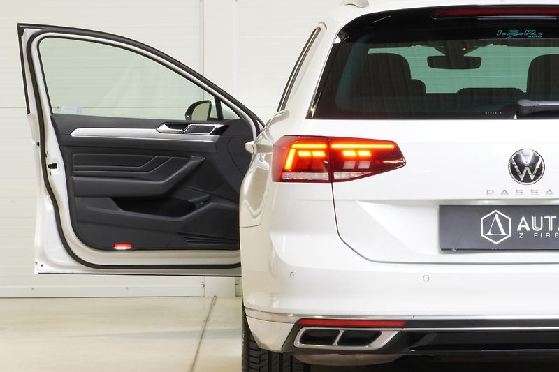 Volkswagen Passat 2.0TDI 147kW,4mot,R-LINE,tažné - fotka 12 z 31
