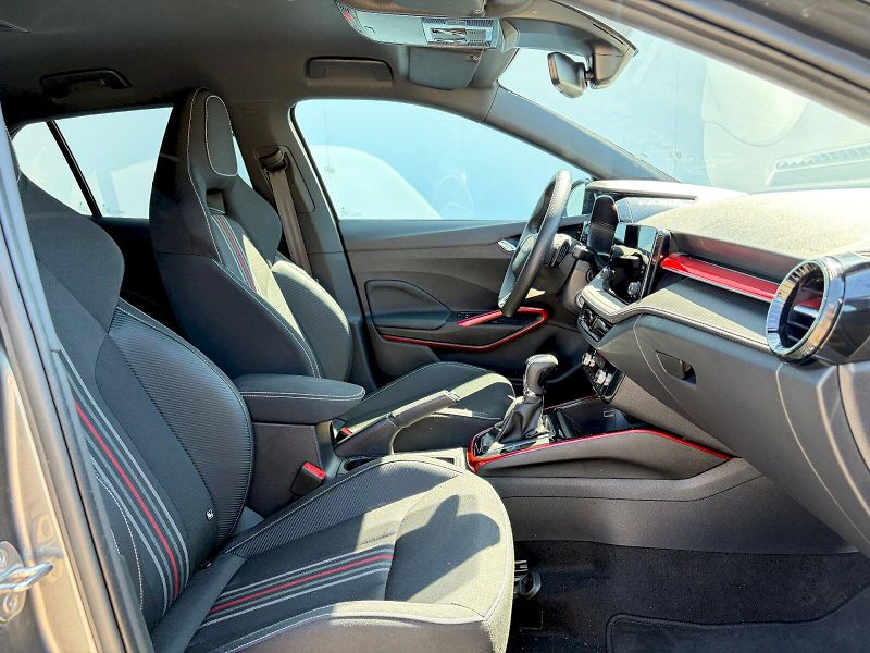 Škoda Fabia (2025) DSG 1.0 TSI / 85 kW / MONTE CA - fotka 10 z 33