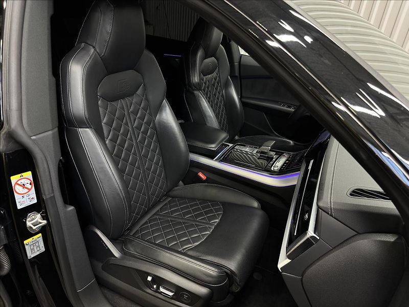 Audi SQ8 COMPETITION PLUS ČR 1.MAJ - fotka 47 z 50