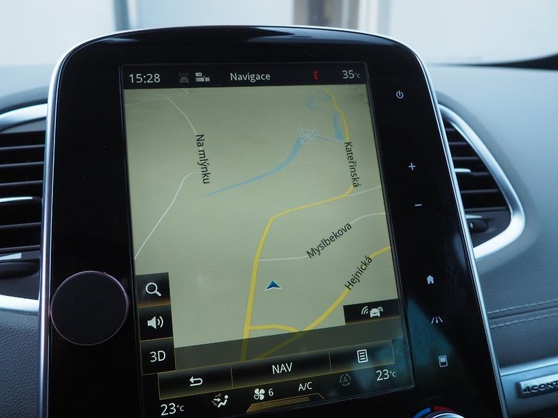 Renault Espace (2016) 1.6 dCi Init.Paris,7MÍST,Tažné - fotka 39 z 47