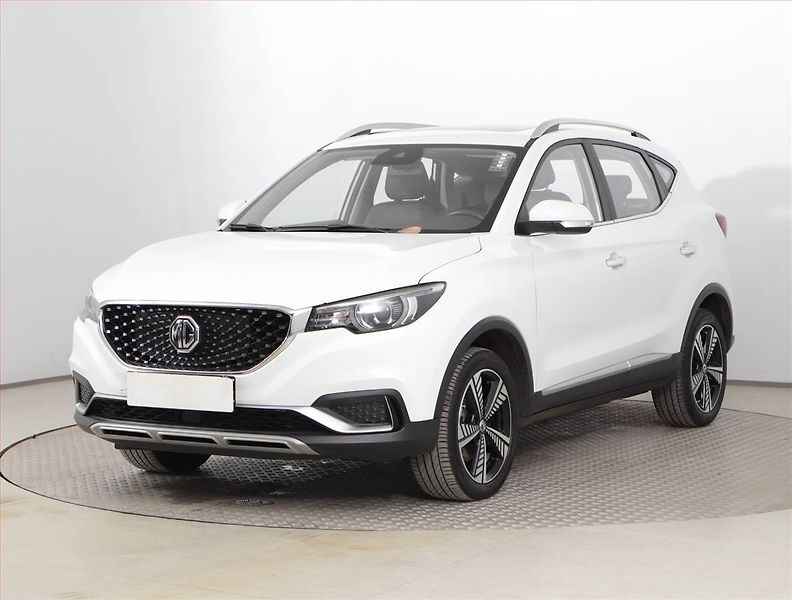 MG ZS (2020) Luxury EV 42.5 kWh, SoH 83% - fotka 2 z 25