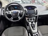Ford Focus (2012) 1.6 16V Serviska,Tažné - náhled 13