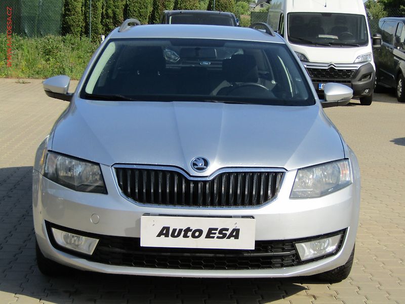 Škoda Octavia (2016) 1.6 TDi, ČR, Ambition, AC - fotka 2 z 16