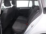 Volkswagen Golf 1,4 TSI 110kW Comfortline 1Maj - náhled 13