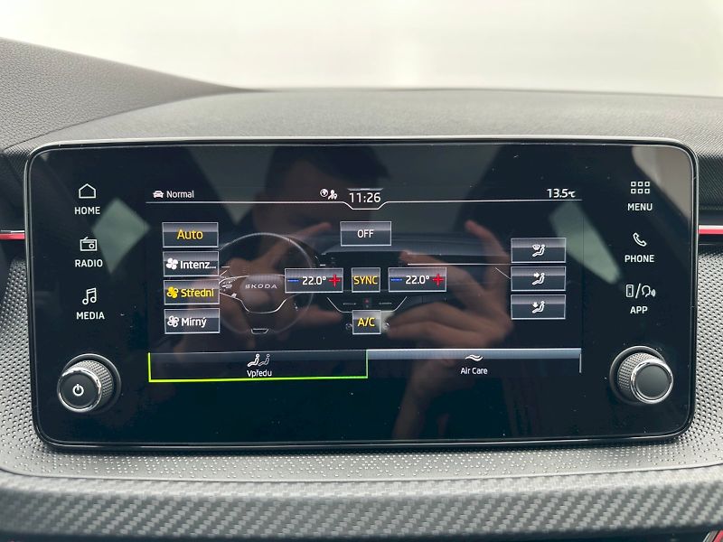 Škoda Kamiq (2025) 1,5 TSI / 110 KW / DSG / Monte - fotka 17 z 30