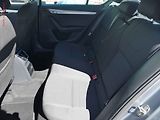 Škoda Octavia (2013) 1.6 TDi, 2.maj,ČR, Elegance - náhled 10