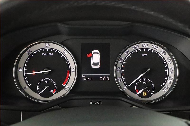 Škoda Superb (2019) 2.0 TDI, 4X4, Automat, Navi - fotka 8 z 18