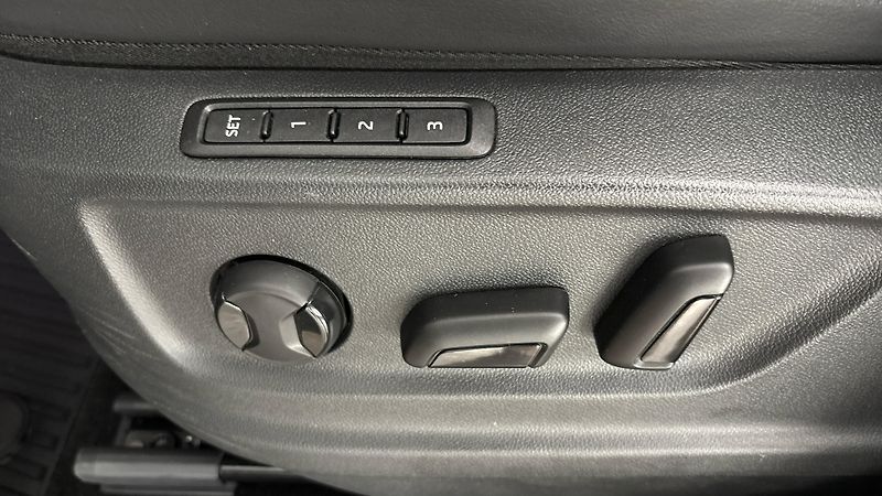 Škoda Kodiaq 2.0 TDI DSG 4x4 L&K - fotka 21 z 33