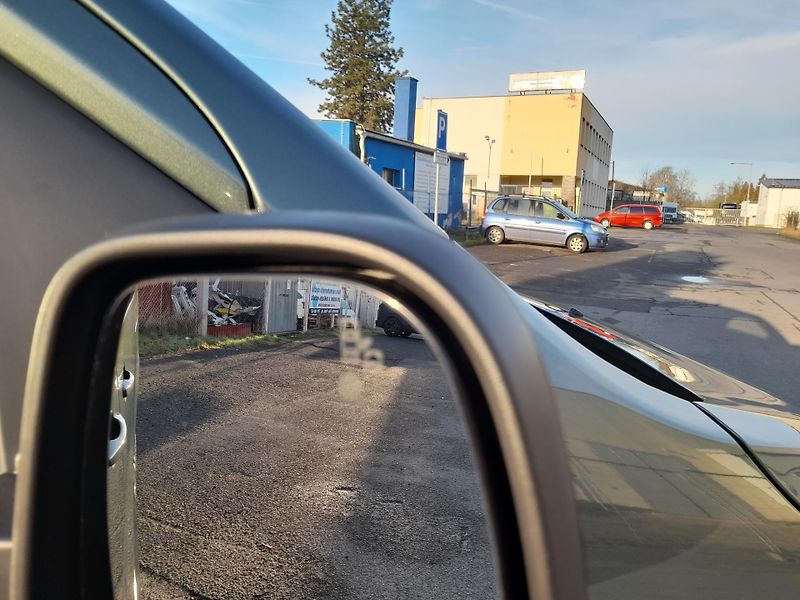 Citroën SpaceTourer (2026) SHINE L3 2,2 BlueHDi 180 EAT8 - fotka 13 z 31