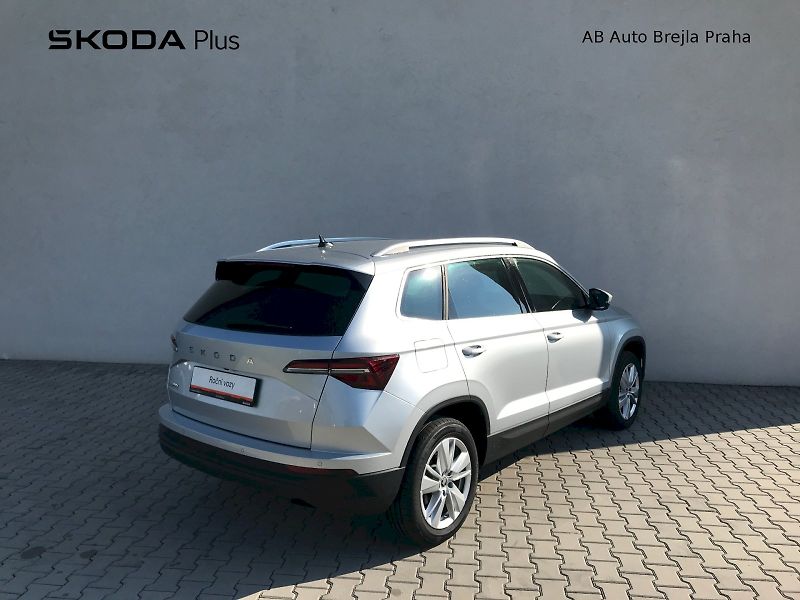 Škoda Karoq (2025) SEL TS 110/1.5 M6F - fotka 2 z 26