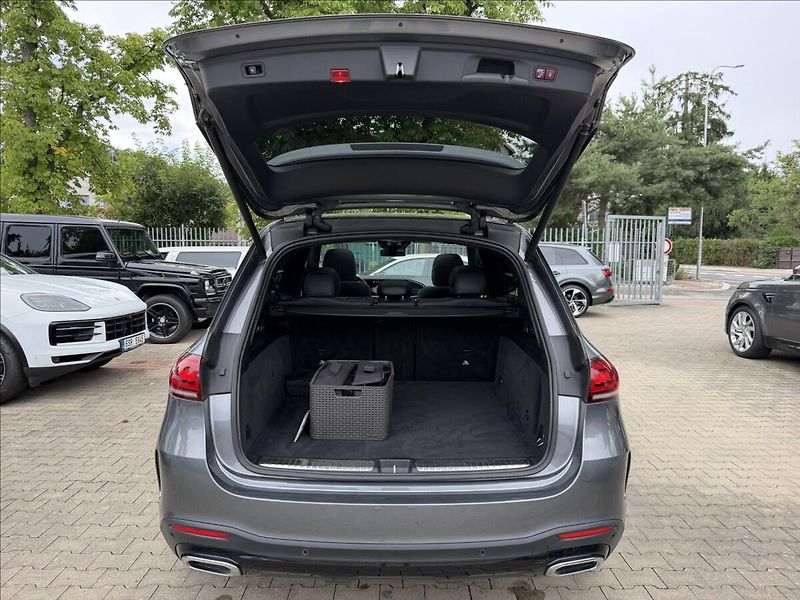 Mercedes-Benz GLE 350de AMG 4Matic Vzduch - fotka 30 z 33
