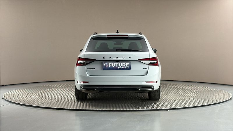 Škoda Superb 2.0 TDI DSG 4x4 Sportline Comb - fotka 5 z 29