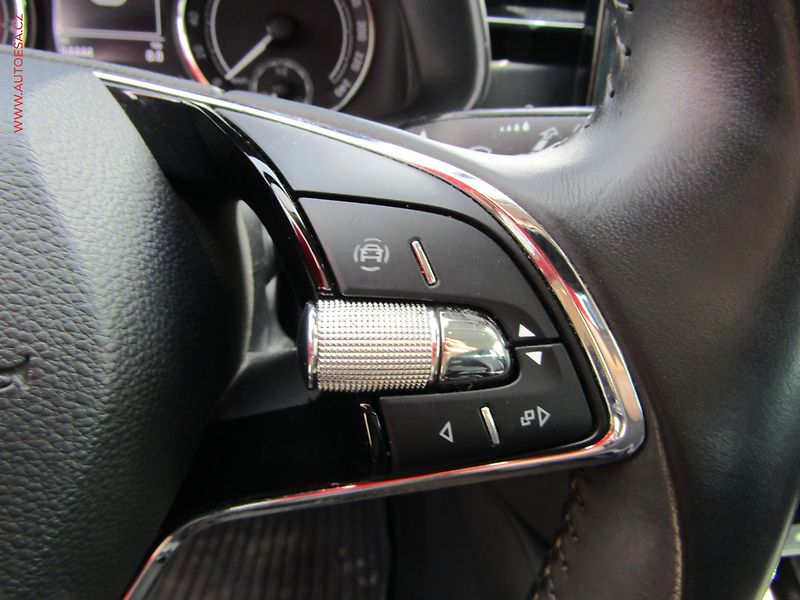 Škoda Scala (2021) 1.5 TSi, ČR, Style - fotka 15 z 17