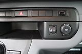 Opel Vivaro (2020) 2.0 BlueHDi/CDTi 130 kW - náhled 38