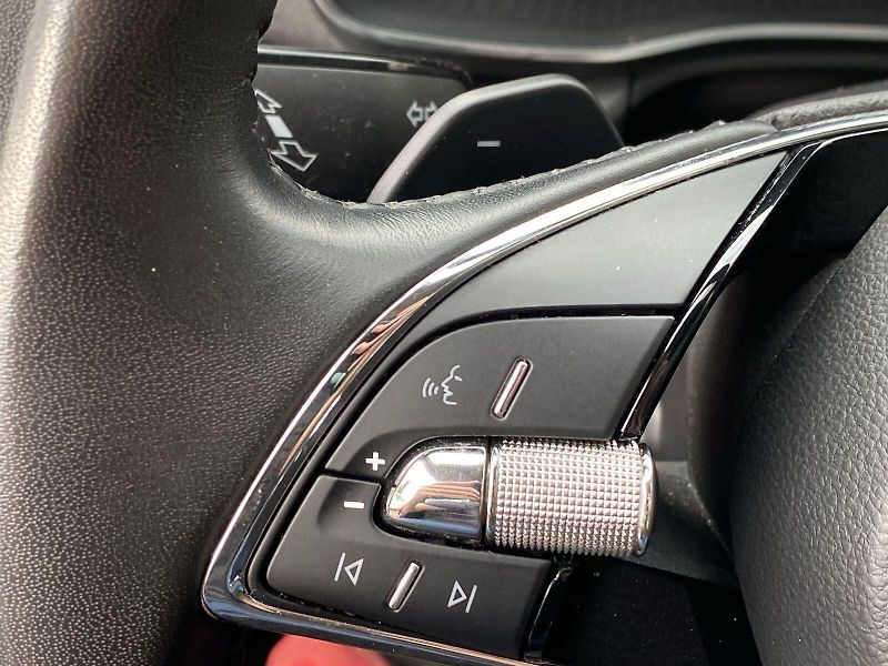Škoda Octavia (2021) Combi 1.5 TGI G-TEC DSG Style+ - fotka 25 z 35