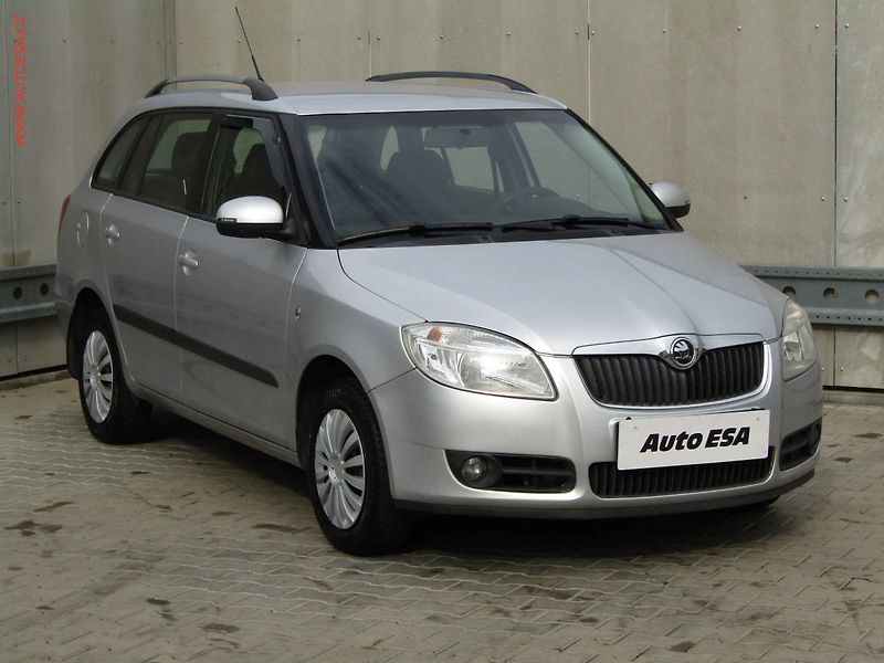 Škoda Fabia (2008) 1.4 MPi, ČR, servis.kniha, AC - fotografie inzerátu