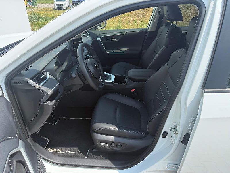 Toyota RAV4 2.5 HSD e-CVT AWD Executive + - fotka 11 z 30