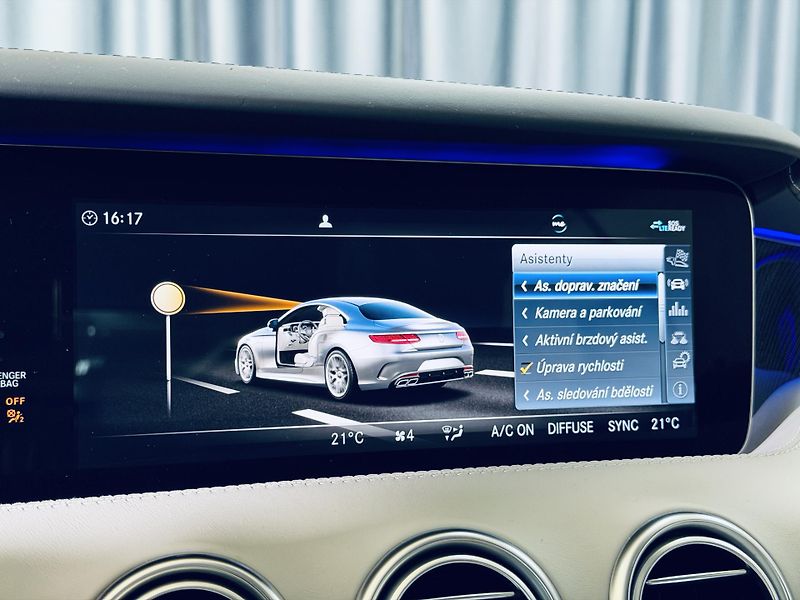 Mercedes-Benz Třídy S (2018) S63 COUPE CARBON EXT+INT MAX V - fotka 40 z 48