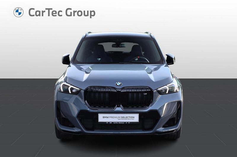 BMW X1 M35i xDrive - fotka 3 z 17