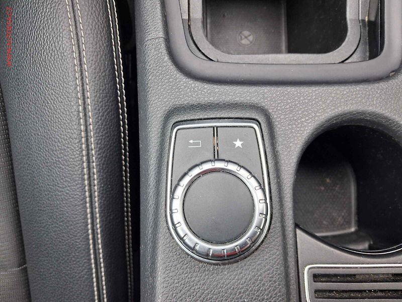 Mercedes-Benz CLA (2019) 2.2CDi CLA200, AT, LED, navi - fotka 16 z 21