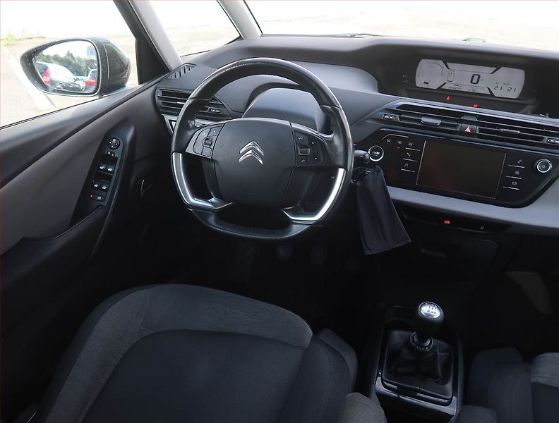 Citroën C4 Picasso (2018) 1.6 BlueHDi, 7 míst, Navi - fotka 7 z 21