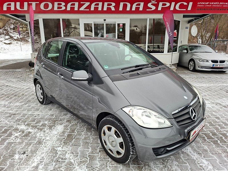Mercedes-Benz Třídy A (2008) A150 70kW -SERVISOVÁNO-NEHAV.! - fotka 2 z 34