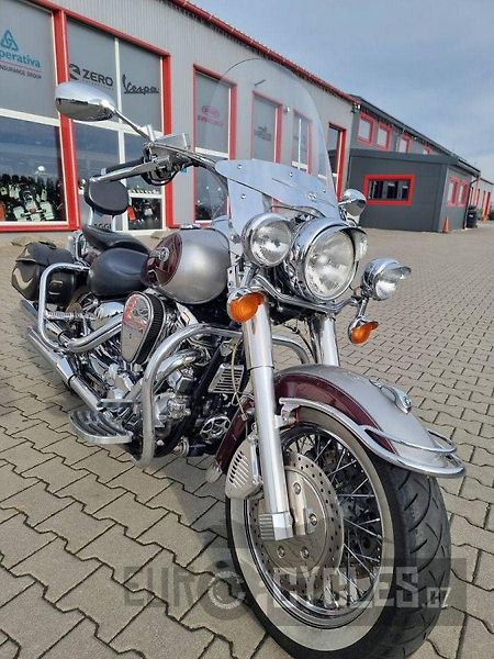 Yamaha XV 1600 A Wild Star (2001) - fotka 3 z 22