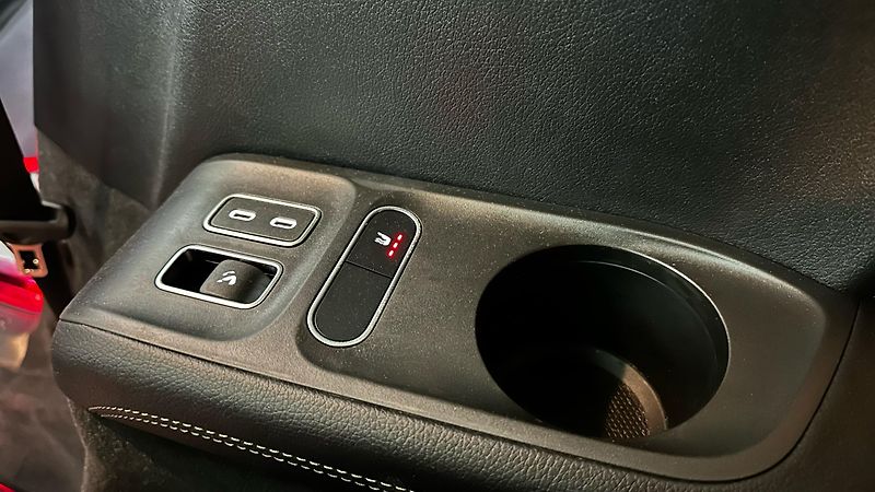 Mercedes-Benz GLS ZÁRUKA / TOP STAV I VÝBAVA - fotka 37 z 73