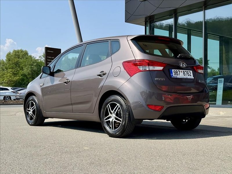 Hyundai ix20 1,4 i  Trikolor Essential - fotka 2 z 28