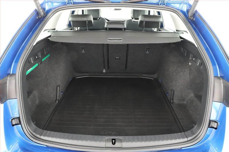 Škoda Octavia (2022) Style 2.0 TDI - fotka 11 z 18
