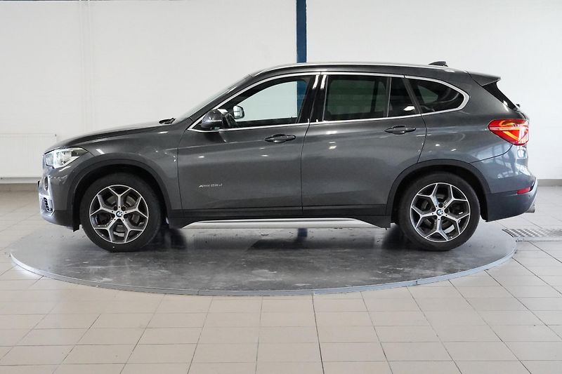 BMW X1 - fotka 3 z 30