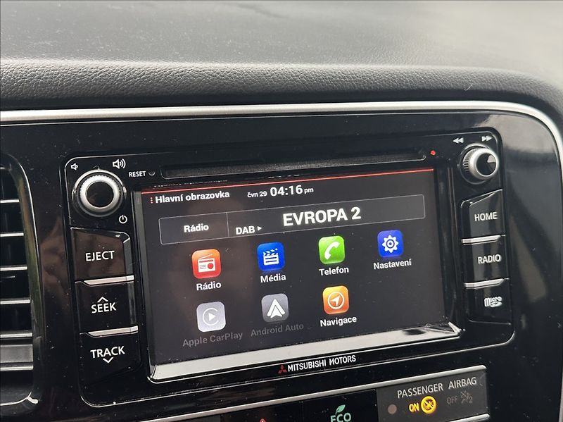 Mitsubishi Outlander 2,0 150PS  Active A/T - fotka 33 z 52