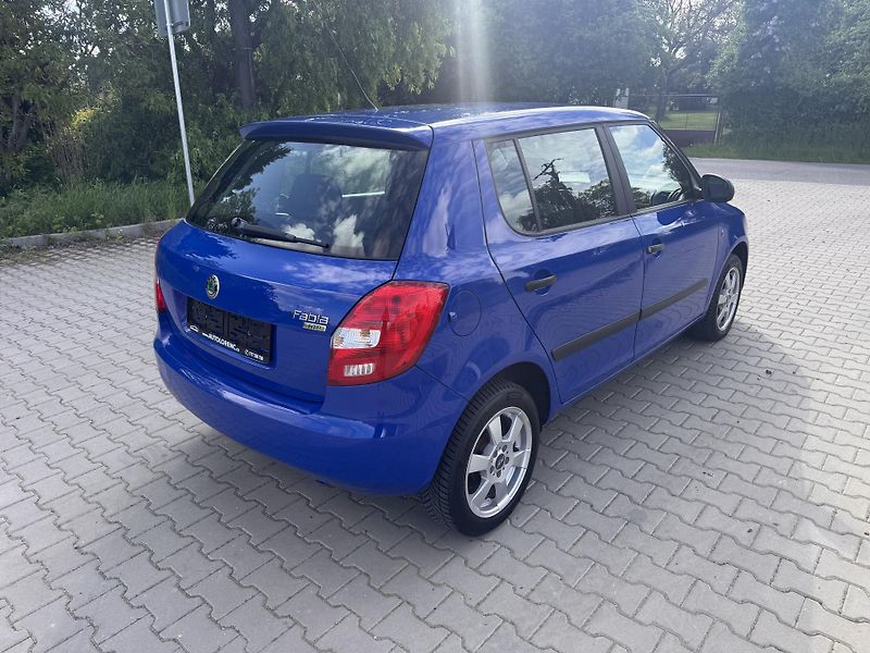 Škoda Fabia II 1.2i 44kW*KLIMA*ALU* - fotka 3 z 13