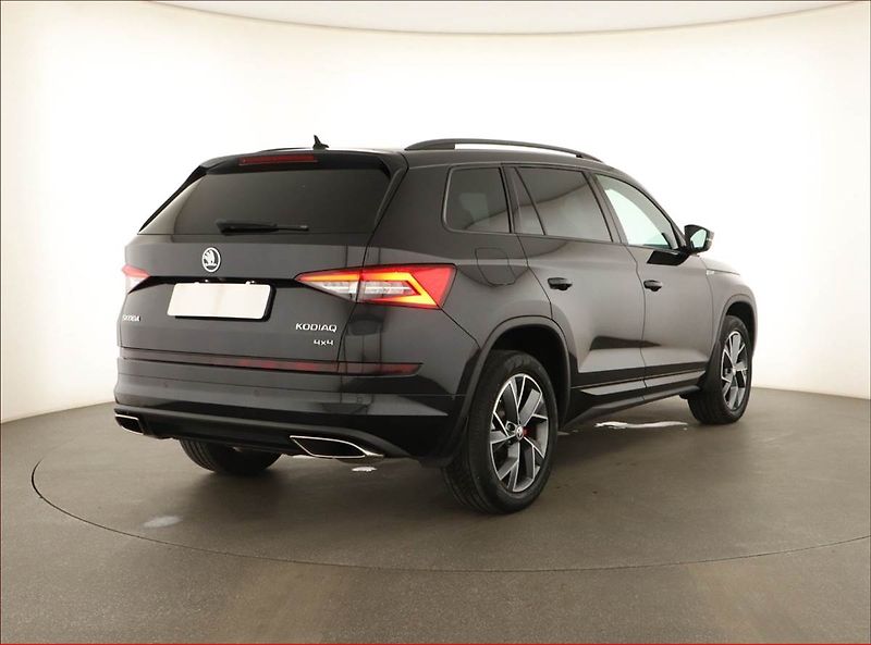 Škoda Kodiaq (2019) Sportline 2.0 TDI 4x4 - fotka 5 z 20
