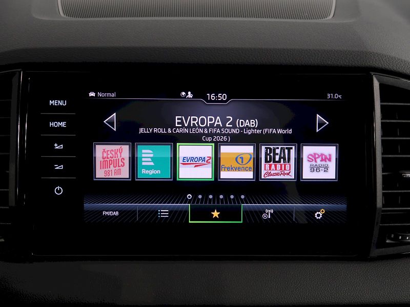 Škoda Karoq (2026) SPORTLINE 1.5TSI 110KW DSG - fotka 24 z 43