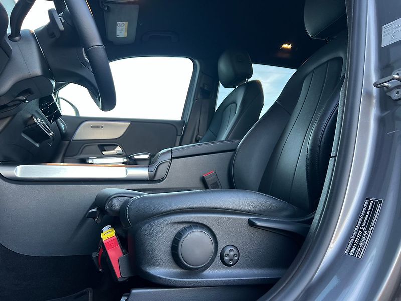 Mercedes-Benz GLB (2020) 200d-Progressive-P.KAMERA - fotka 15 z 45
