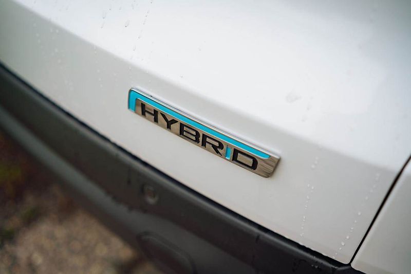 Chery Tiggo 4 HEV (2026) 1.5 Hybrid, UNIQUE - fotka 11 z 29