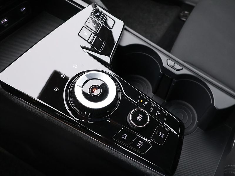 Kia Sportage 1,6 T-Gdi 118kW Exclusive DPH - fotka 27 z 36