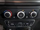 Renault Mégane (2011) 1.6i 74KW - náhled 21