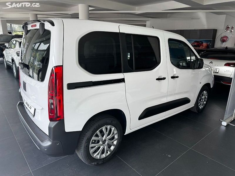 Fiat Dobló (2026) Panorama 1.5 BlueHDI 130k MT6 - fotka 30 z 30
